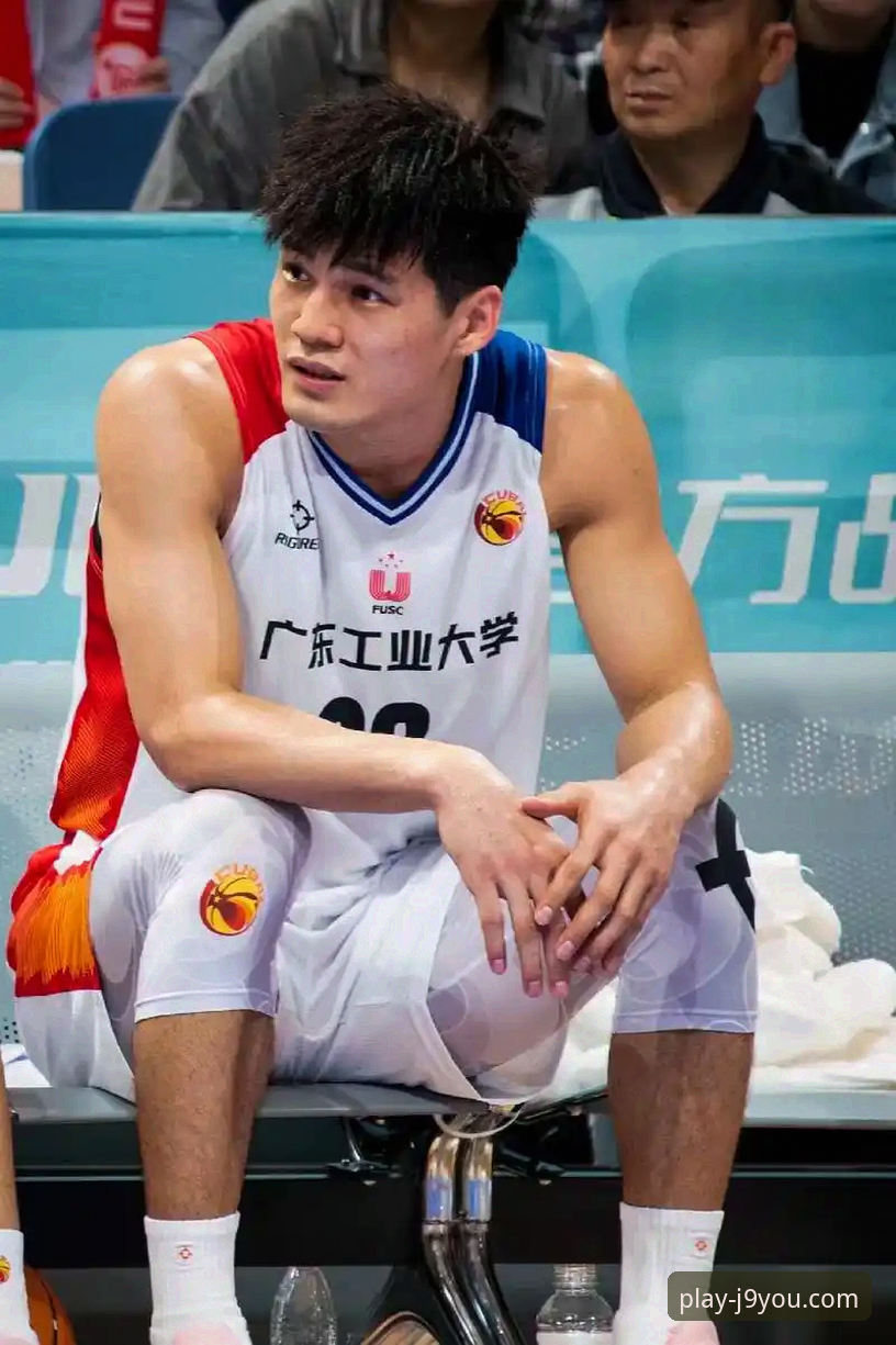 资深用户分享：CBA状元陈国豪“回避条款”风波观赛心得，J9平台深度解析